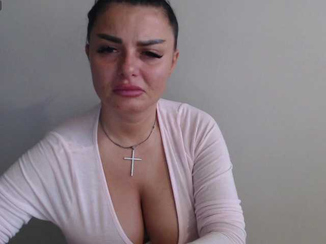 rosemaryy live cam on BongaCams