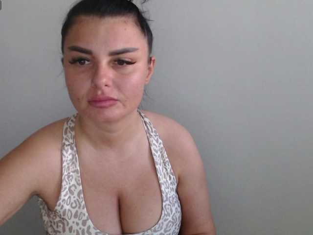rosemaryy live cam on BongaCams