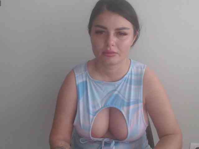 Model: rosemaryy