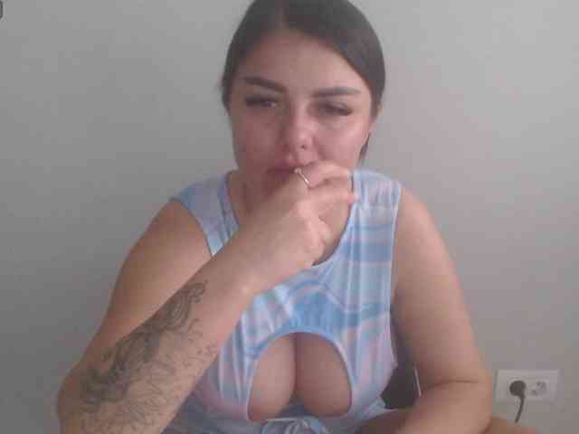 Model: rosemaryy