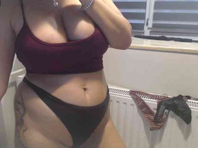 rosemaryy webcam