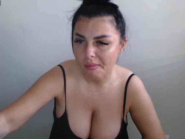 rosemaryy Live Webcam on BongaCams
