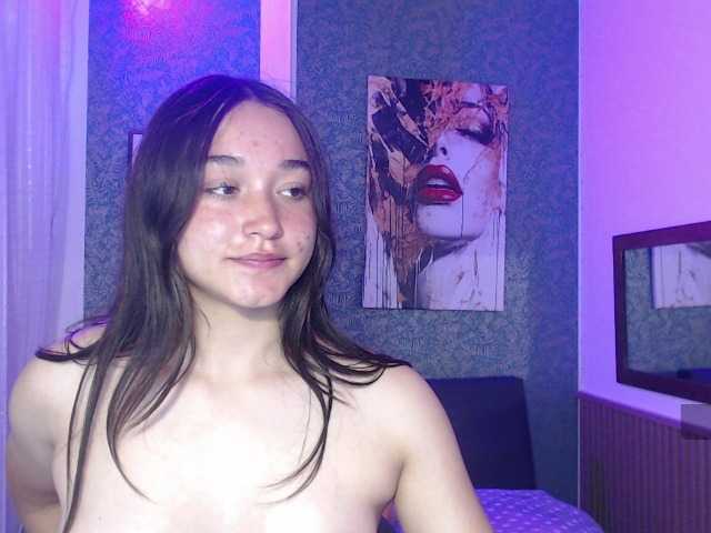 saharra-mourt live cam on BongaCams