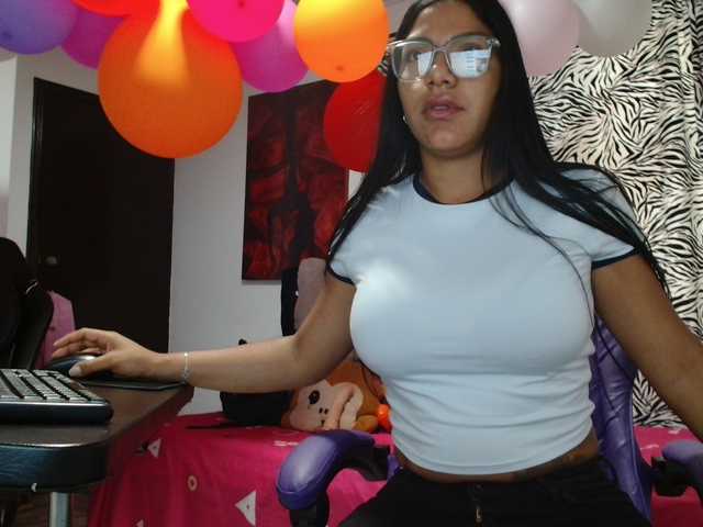 double-temptation live cam on BongaCams