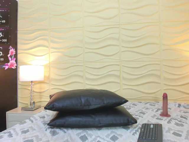 Victori4Rose live cam on BongaCams