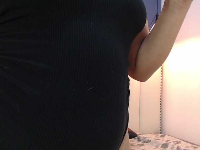Victori4Rose live cam on BongaCams