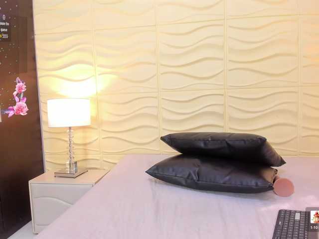 Victori4Rose live cam on BongaCams