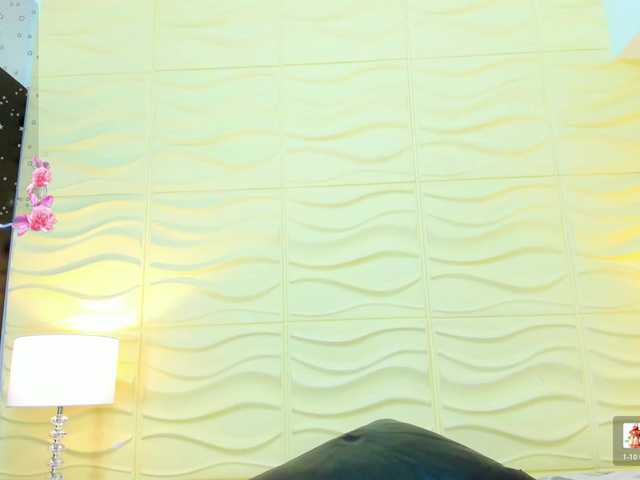 Victori4Rose live cam on BongaCams