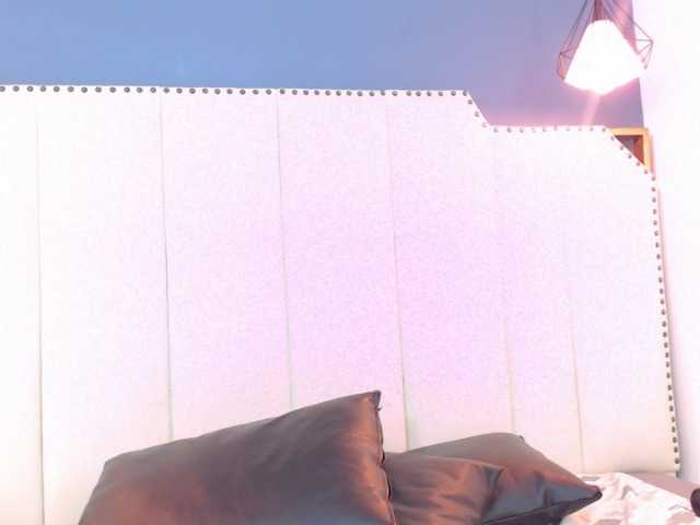 Victori4Rose live cam on BongaCams