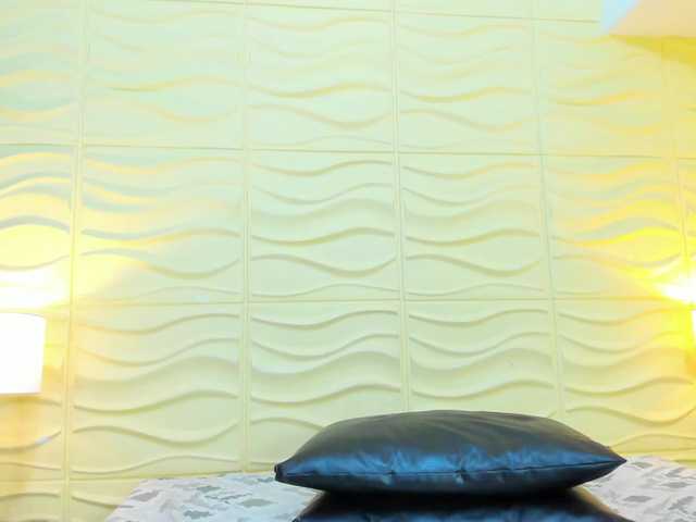 Victori4Rose live cam on BongaCams