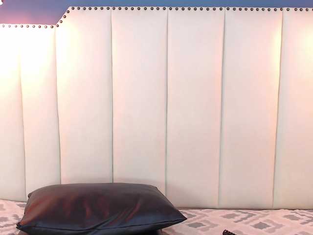 Victori4Rose live cam on BongaCams