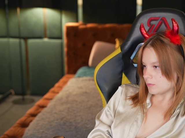 SandraSunrise live cam on BongaCams