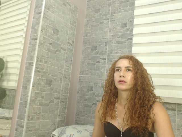 BiancaMontiel live cam on BongaCams