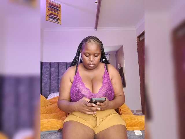 Sexxydee1 live cam on BongaCams