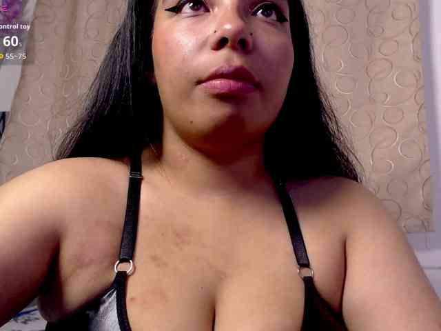scarletqueenbj webcam