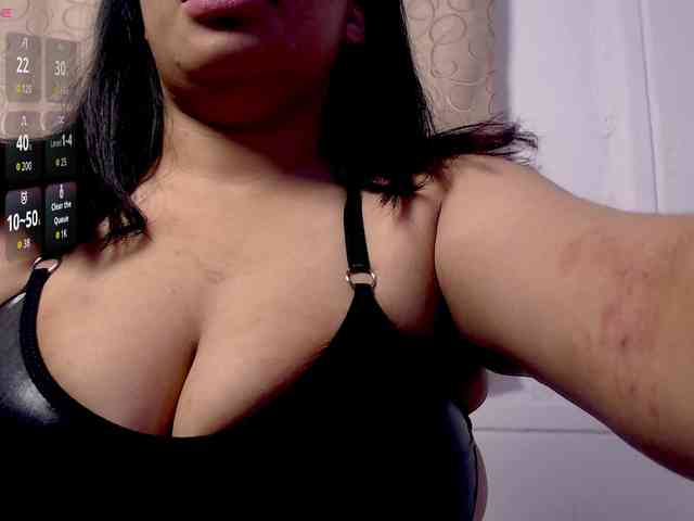 scarletqueenbj webcam
