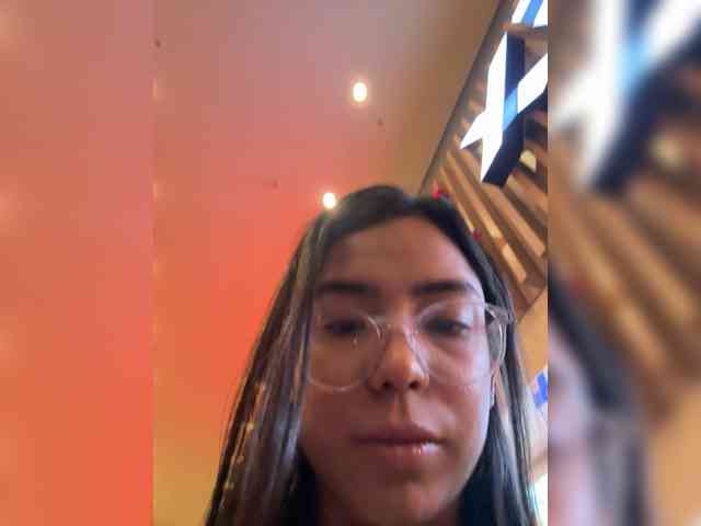 DannieTaylor webcam