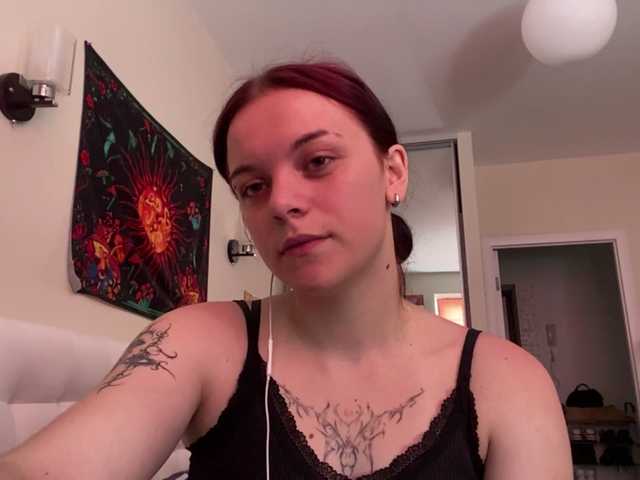 GeneviveRozman live cam on BongaCams