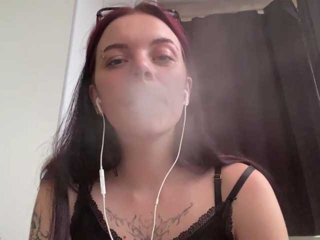 GeneviveRozman live cam on BongaCams