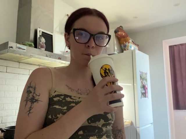 GeneviveRozman live cam on BongaCams