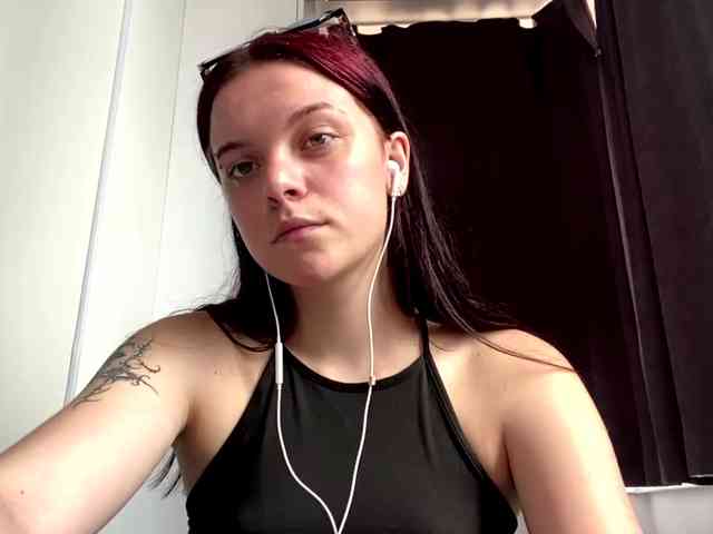 GeneviveRozman webcam