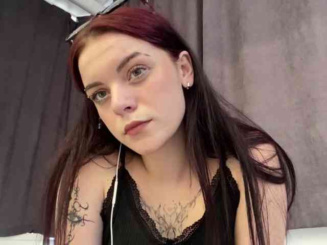 GeneviveRozman webcam