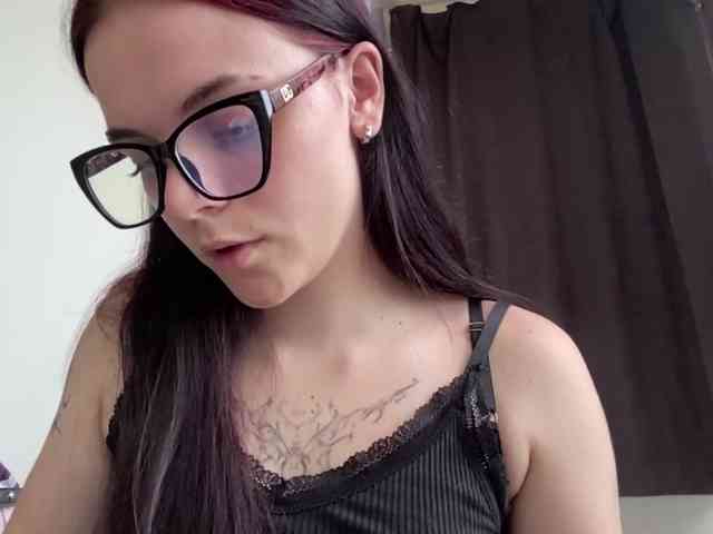 GeneviveRozman webcam