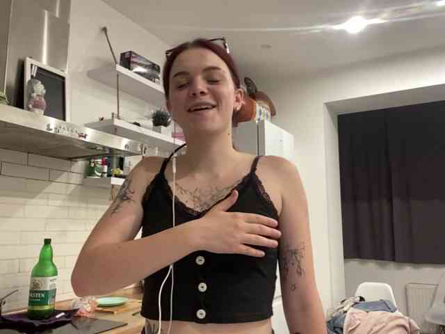 web cam chat GeneviveRozman
