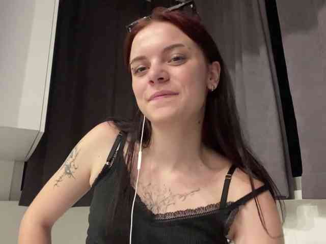 GeneviveRozman webcam