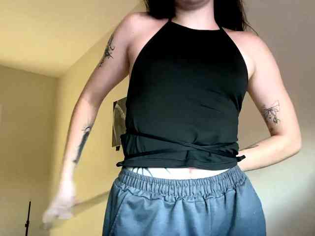 GeneviveRozman webcam