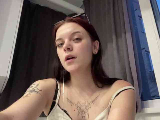 GeneviveRozman webcam