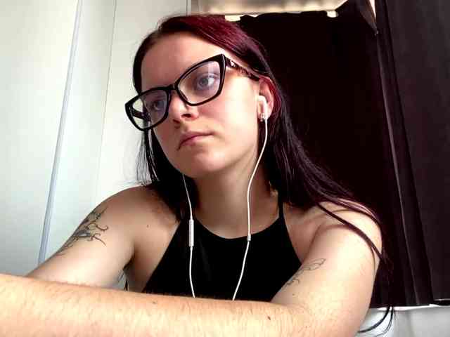 GeneviveRozman webcam