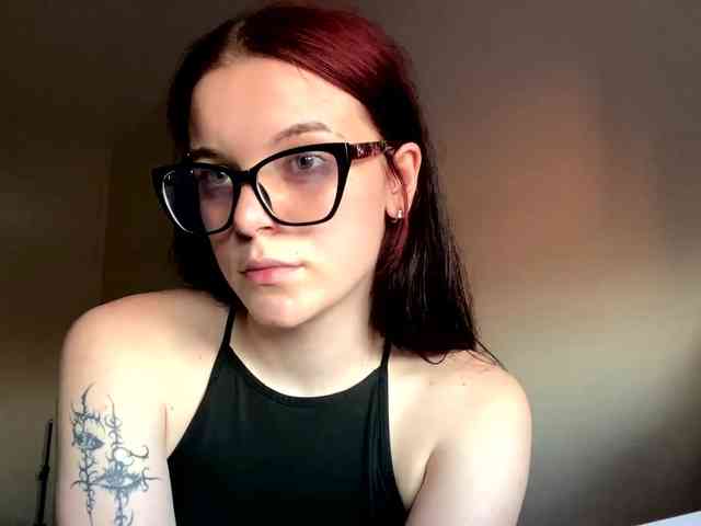 GeneviveRozman webcam