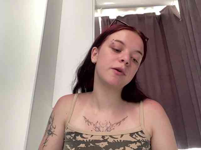 GeneviveRozman webcam