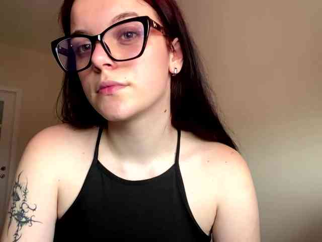 GeneviveRozman webcam