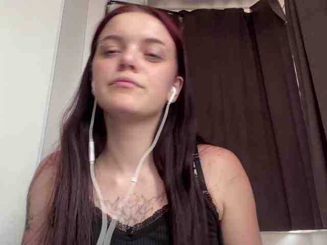 GeneviveRozman webcam