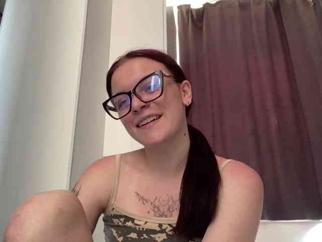 GeneviveRozman webcam