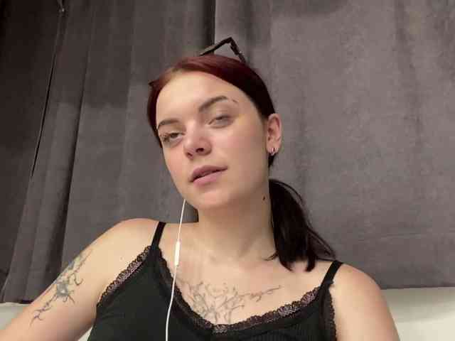 GeneviveRozman webcam