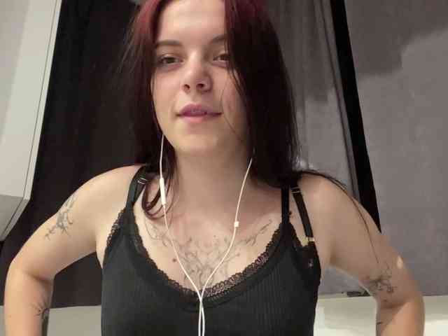 GeneviveRozman webcam