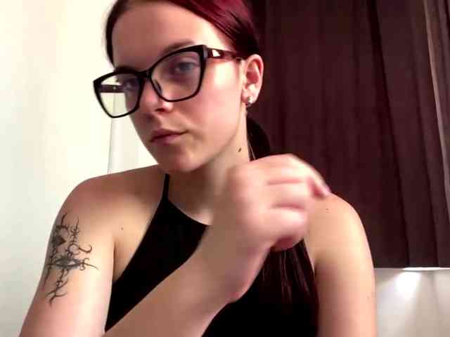 GeneviveRozman webcam
