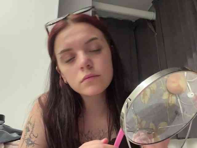 GeneviveRozman webcam