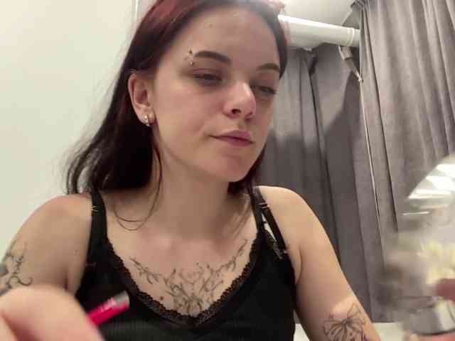 GeneviveRozman webcam