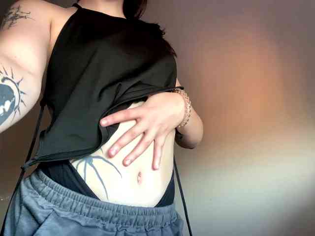 GeneviveRozman webcam