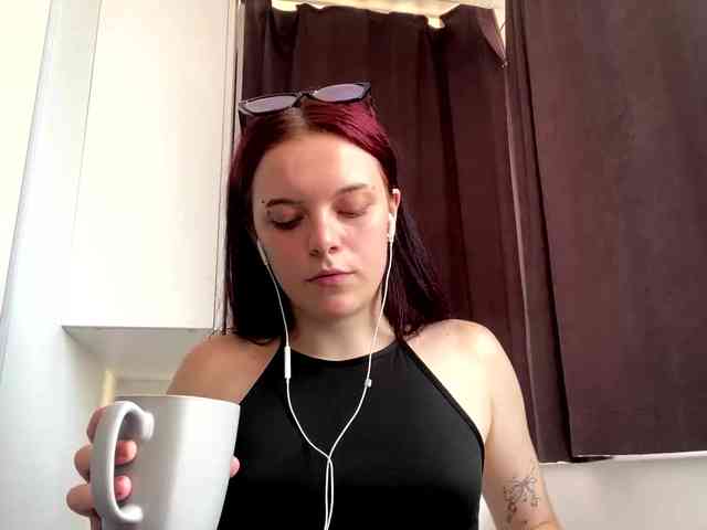 GeneviveRozman webcam