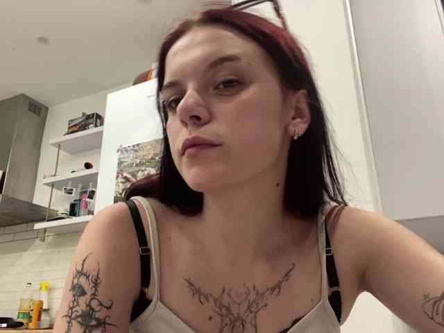 GeneviveRozman webcam