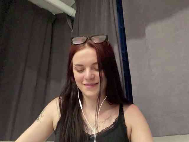 GeneviveRozman webcam