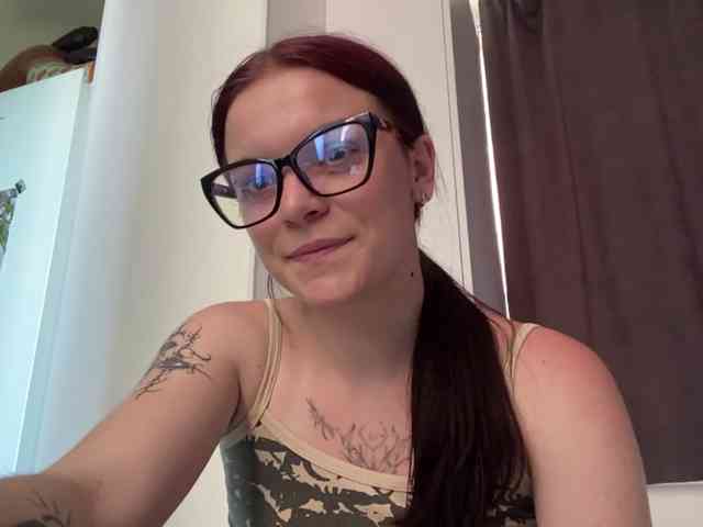 GeneviveRozman webcam