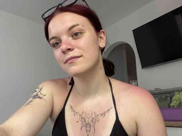 GeneviveRozman webcam