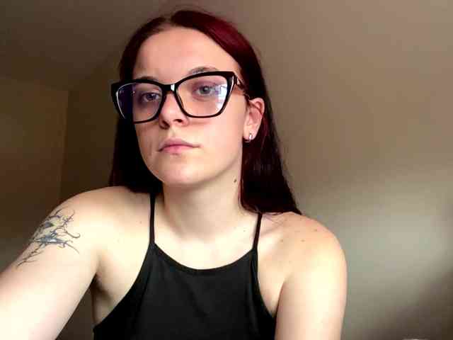 GeneviveRozman webcam
