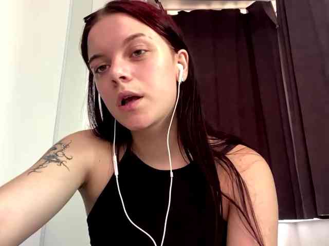GeneviveRozman webcam